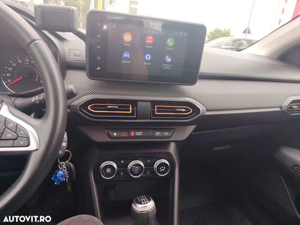 Dacia Sandero Stepway TCe 90 MT6 Comfort - 8