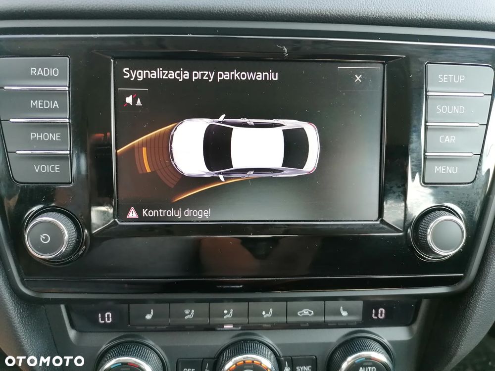 Skoda Octavia 1.8 TSI Style DSG - 22