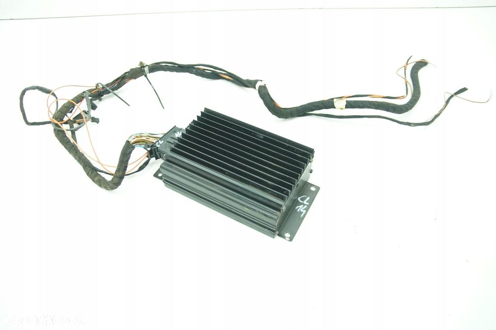 WZMACNIACZ BOSE A2158200189 MERCEDES CL W215 W220 - 1