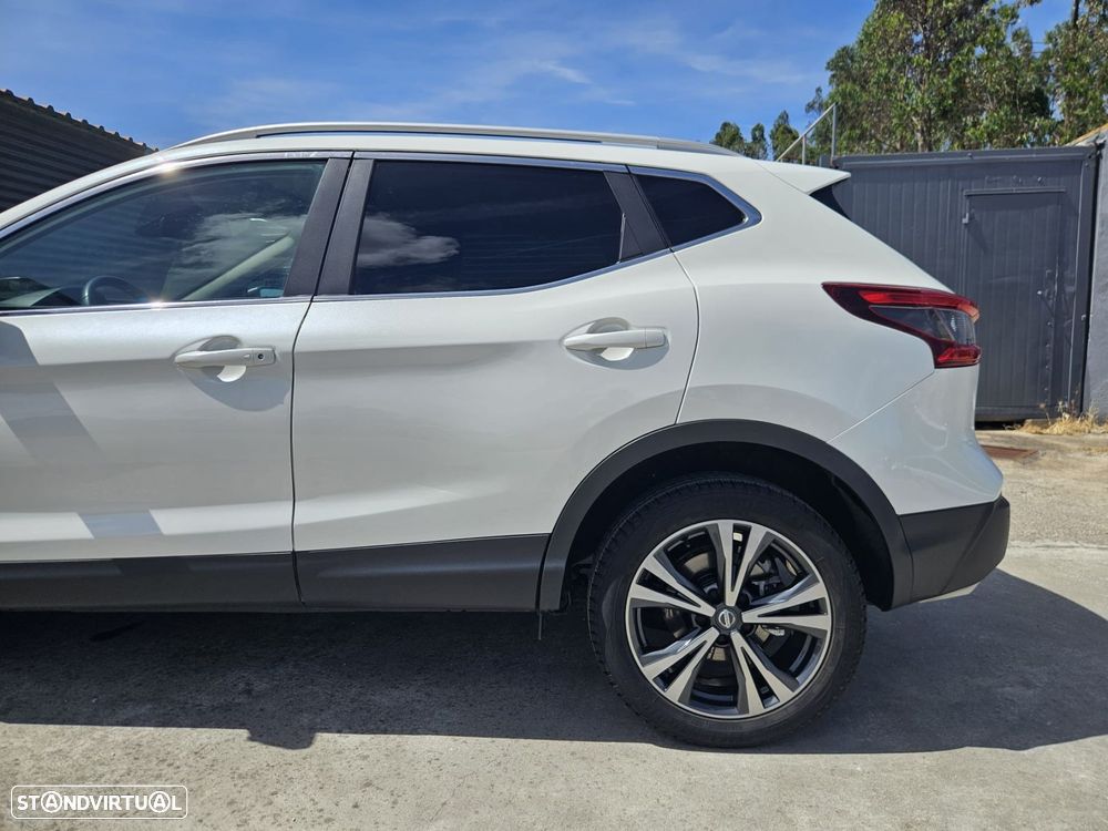 Nissan Qashqai 1.6 dCi N-Connecta 18 RS+PS - 16