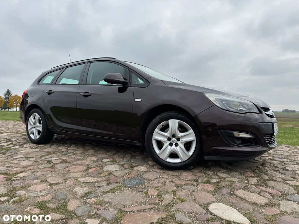Opel Astra 1.7 CDTI DPF Sports Tourer - 2