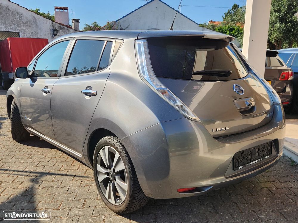Nissan Leaf 30 kWh (c/ Bateria) Tekna - 2