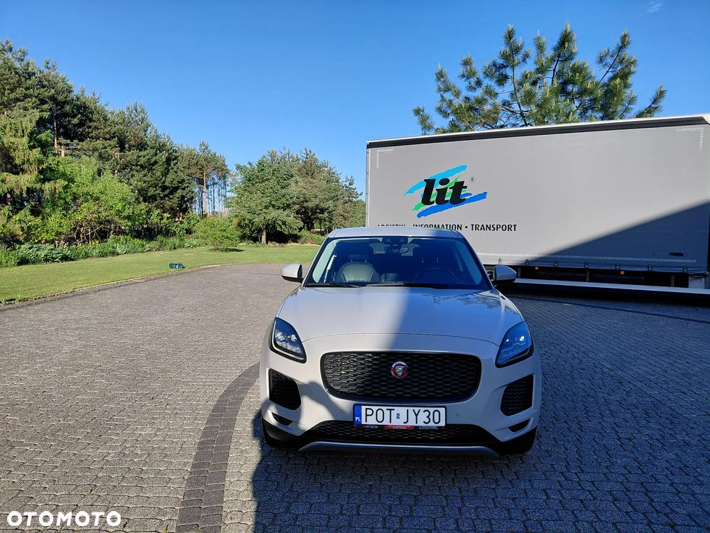 Jaguar E-Pace 2.0 i4D AWD R-Dynamic S - 2