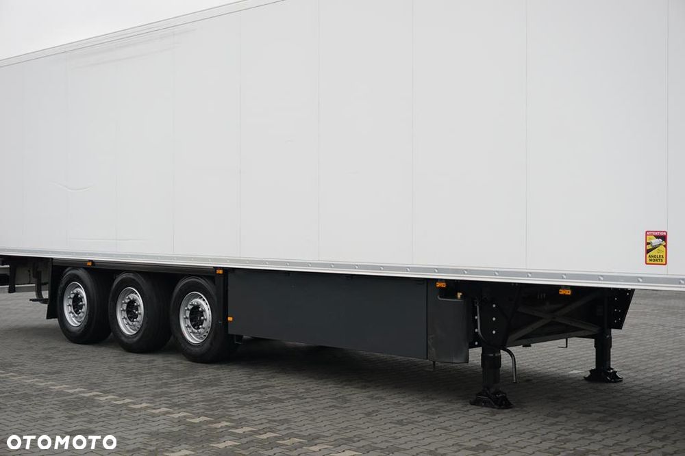 Schmitz Cargobull / CHŁODNIA / CARRIER VECTOR 1550 / OŚ PODNOSZONA - 13