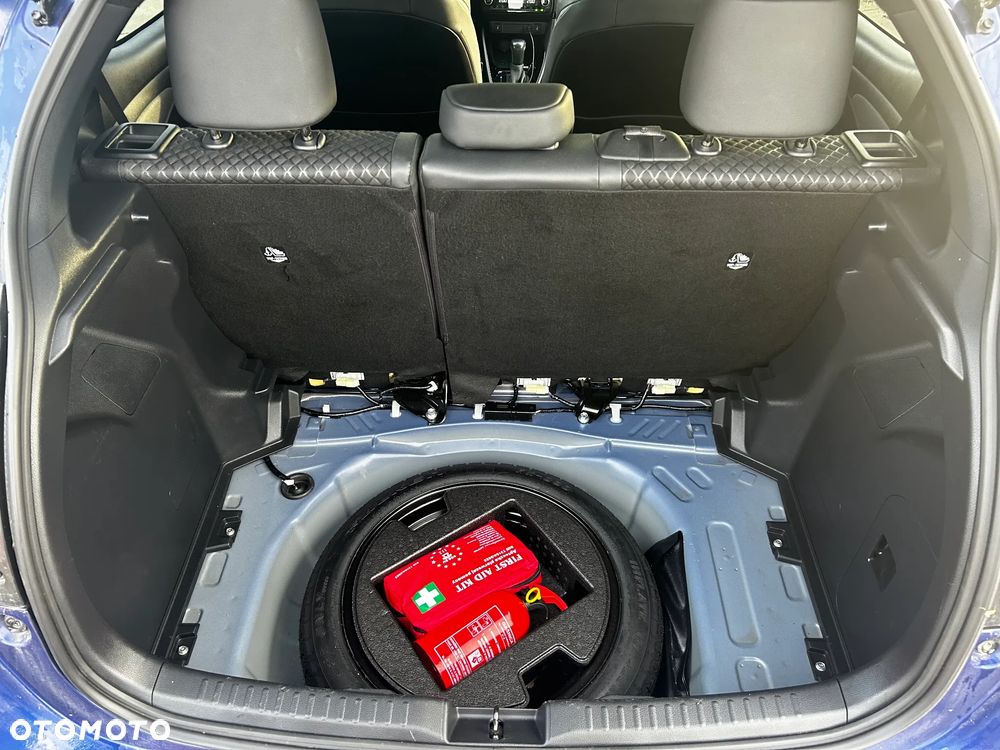 Toyota Yaris Hybrid 1.5 Tokyo Edition - 18