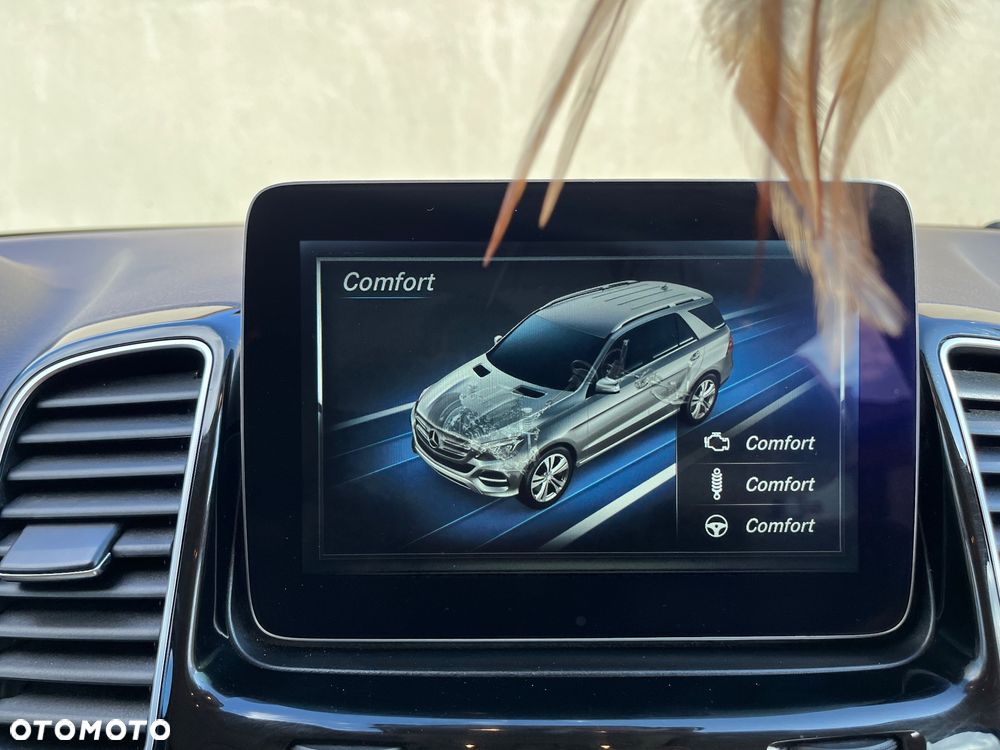 Mercedes-Benz GLE 250 d - 22