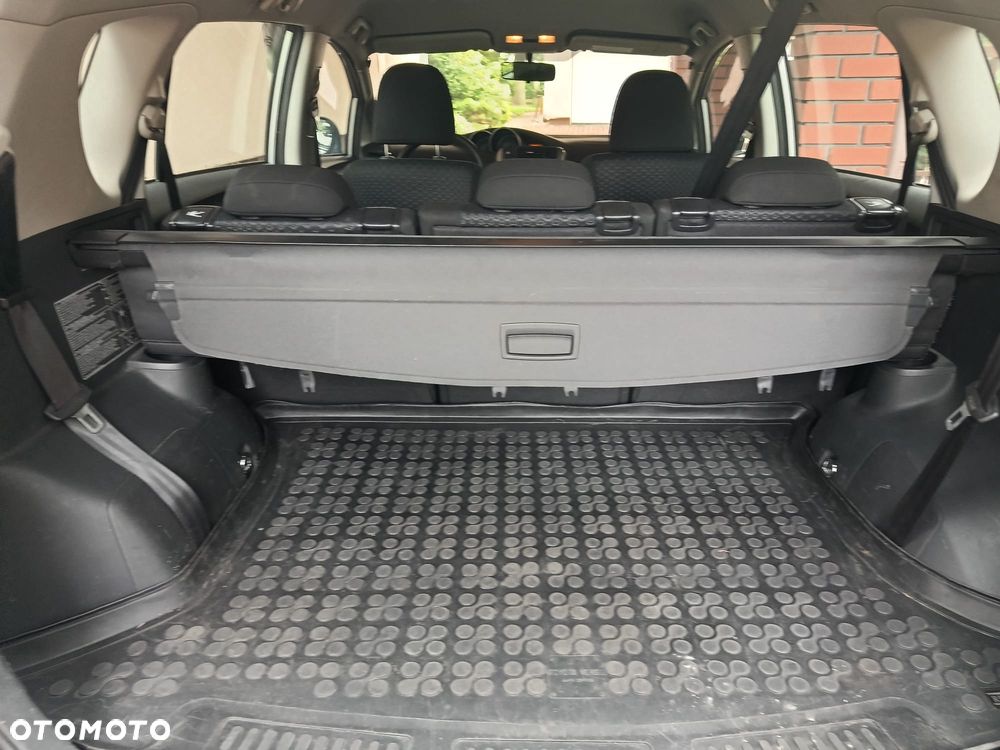 Toyota Verso 2.0 D-4D Sol 7os - 12