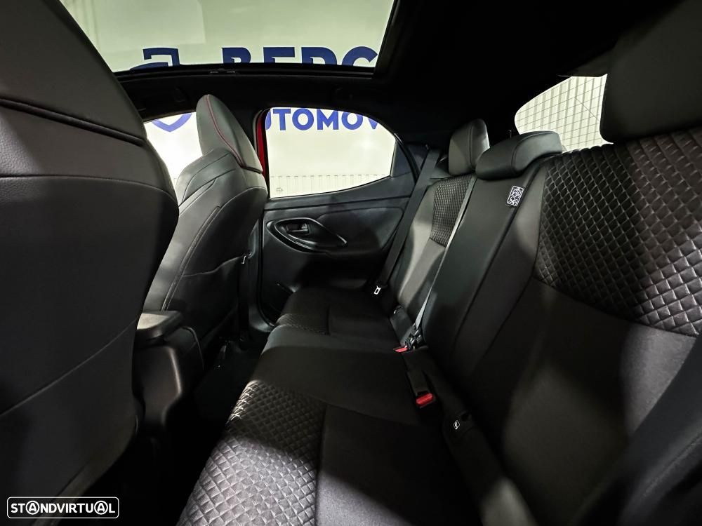 Toyota Yaris 1.5 HDF Comfort - 10