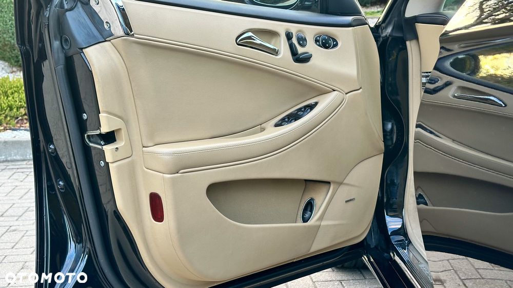 Mercedes-Benz CLS 320 CDI - 9
