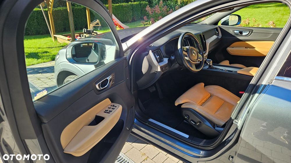 Volvo XC 60 D4 SCR AWD Inscription - 15