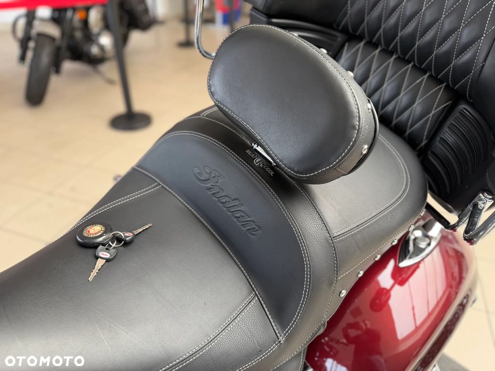 Indian Roadmaster - 27