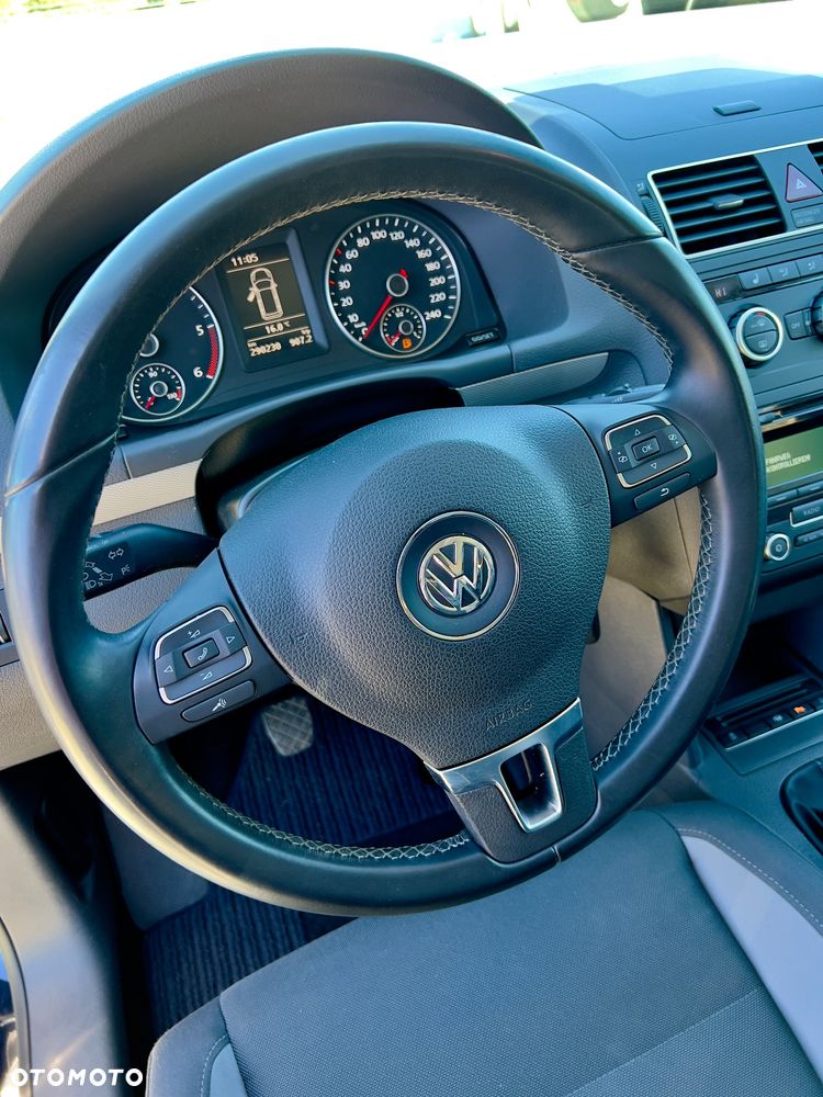 Volkswagen Touran 2.0 TDI DPF Life - 18