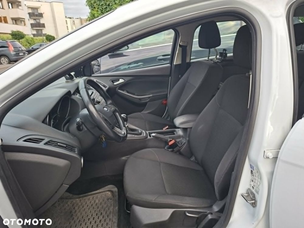 Ford Focus 1.5 TDCi Trend - 4