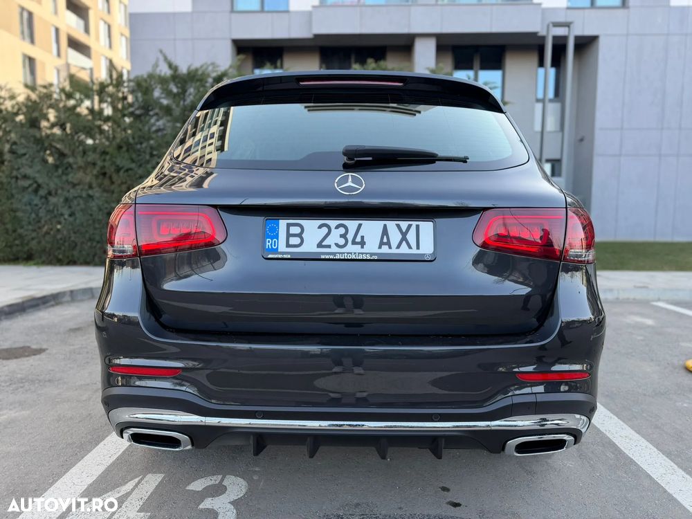 Mercedes-Benz GLC - 11