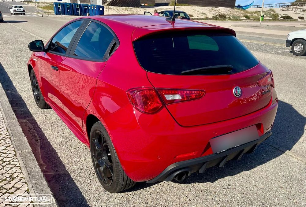 Alfa Romeo Giulietta 1.6 JTDm Super J18 - 6