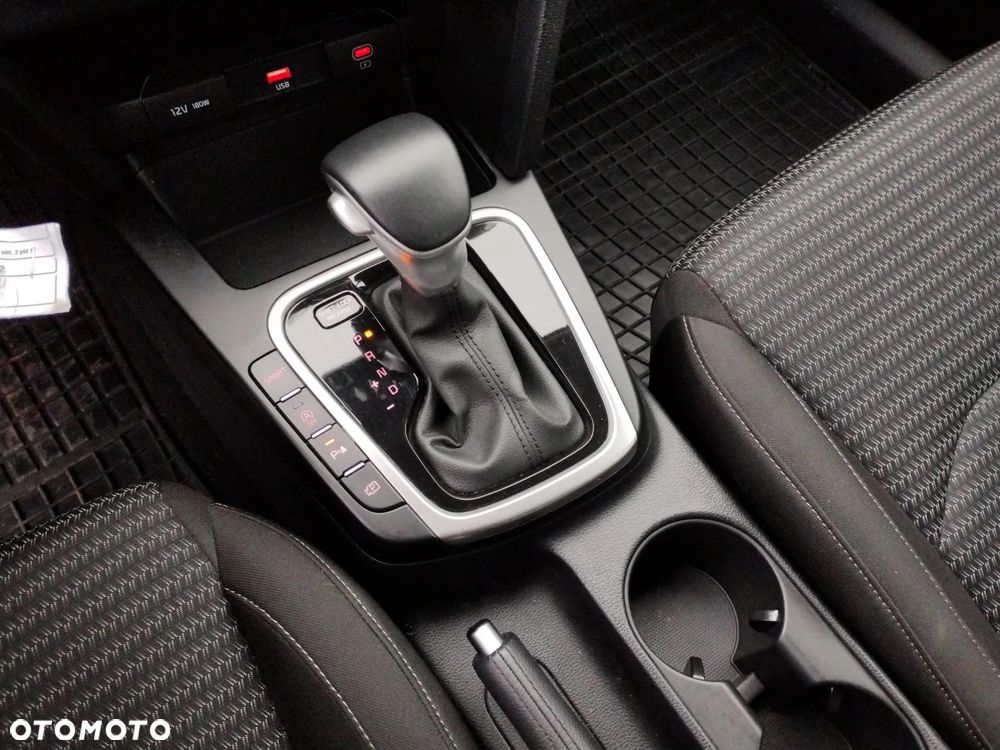 Kia Ceed 1.5 T-GDI M DCT - 14