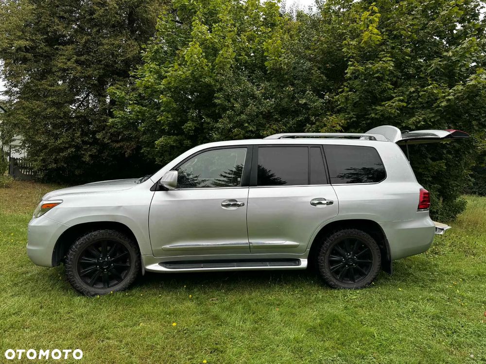 Lexus LX 570 - 6