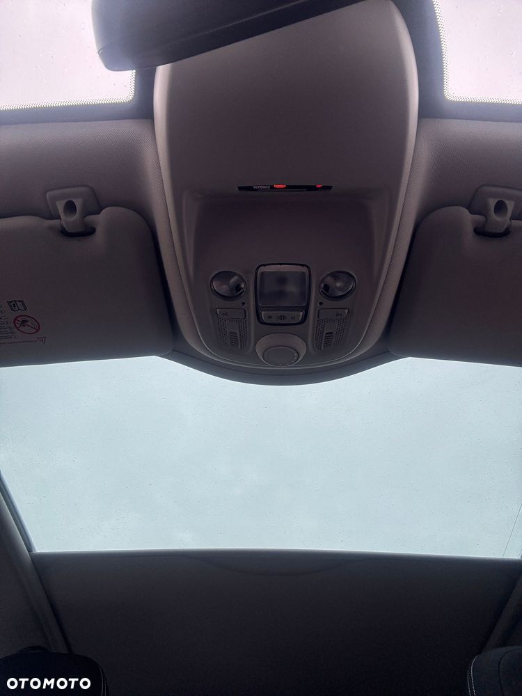 Citroën C4 e-HDi 110 EGS6 Stop/Start System Exclusive - 9