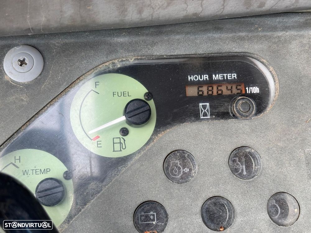 Yanmar VIO80 VI080 - 17