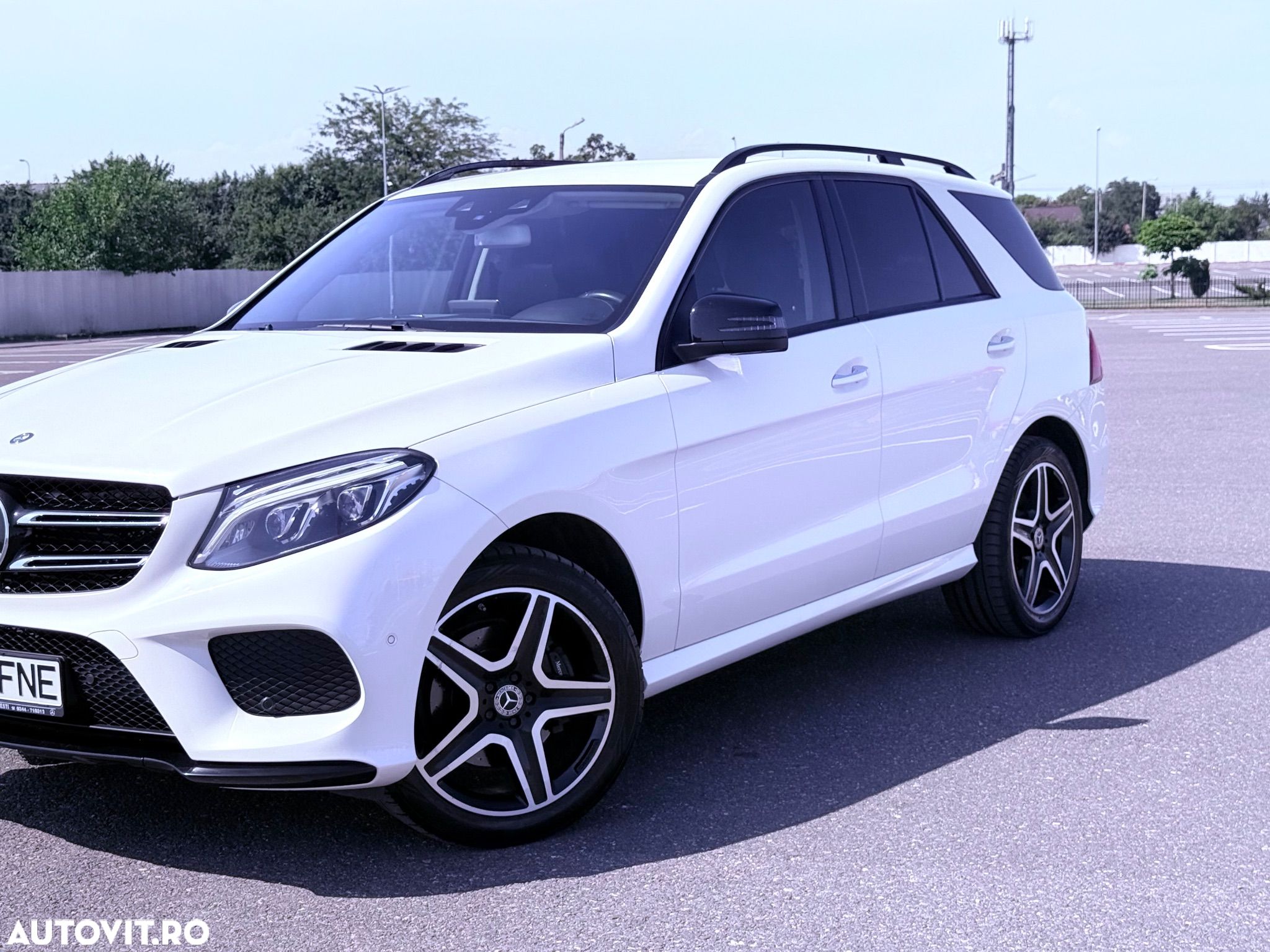 Mercedes-Benz GLE 350 d 4MATIC - 1