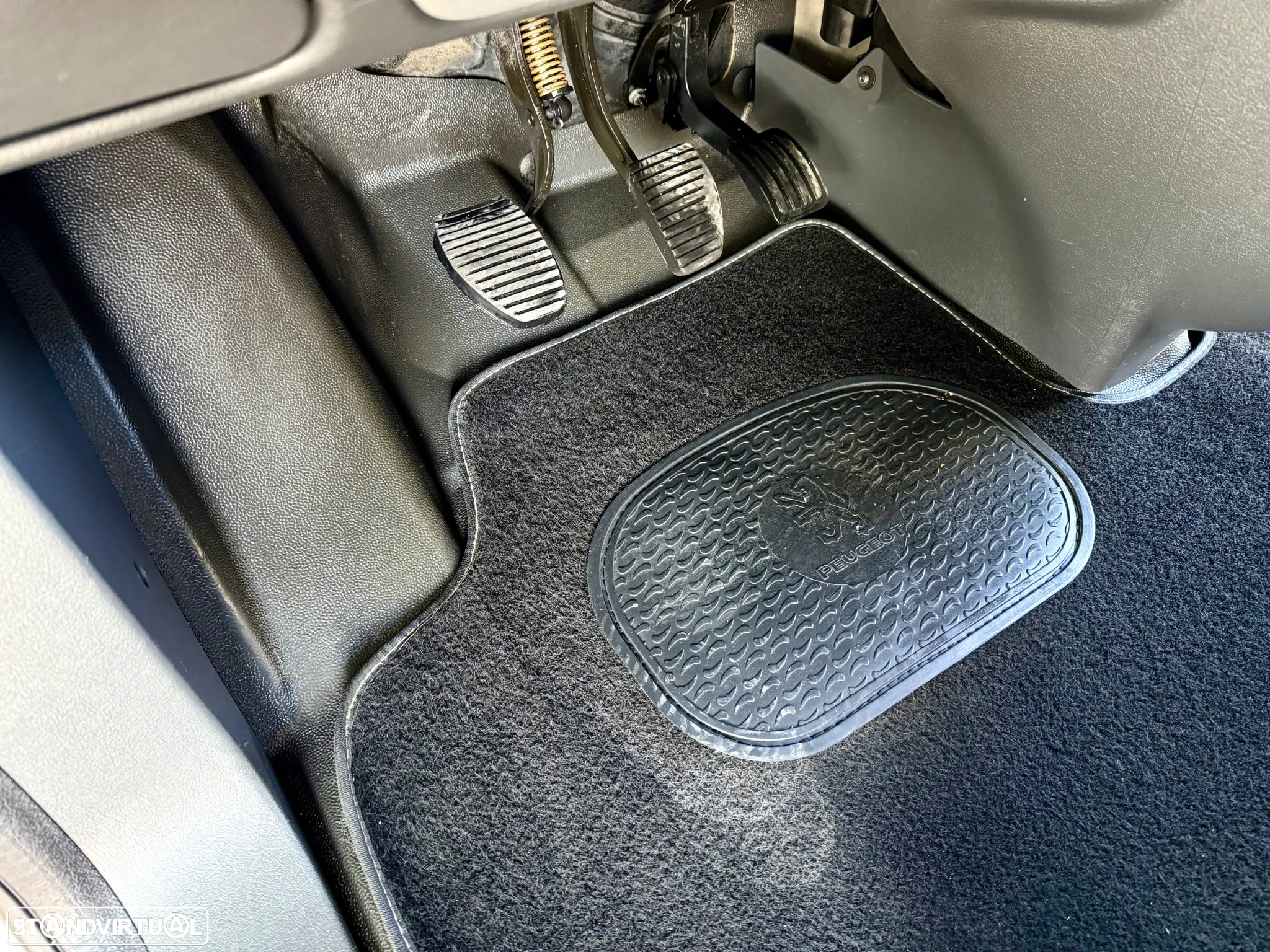 Peugeot EXPERT 1.6HDI 3 LUG AC REBOQUE BARRAS - 16