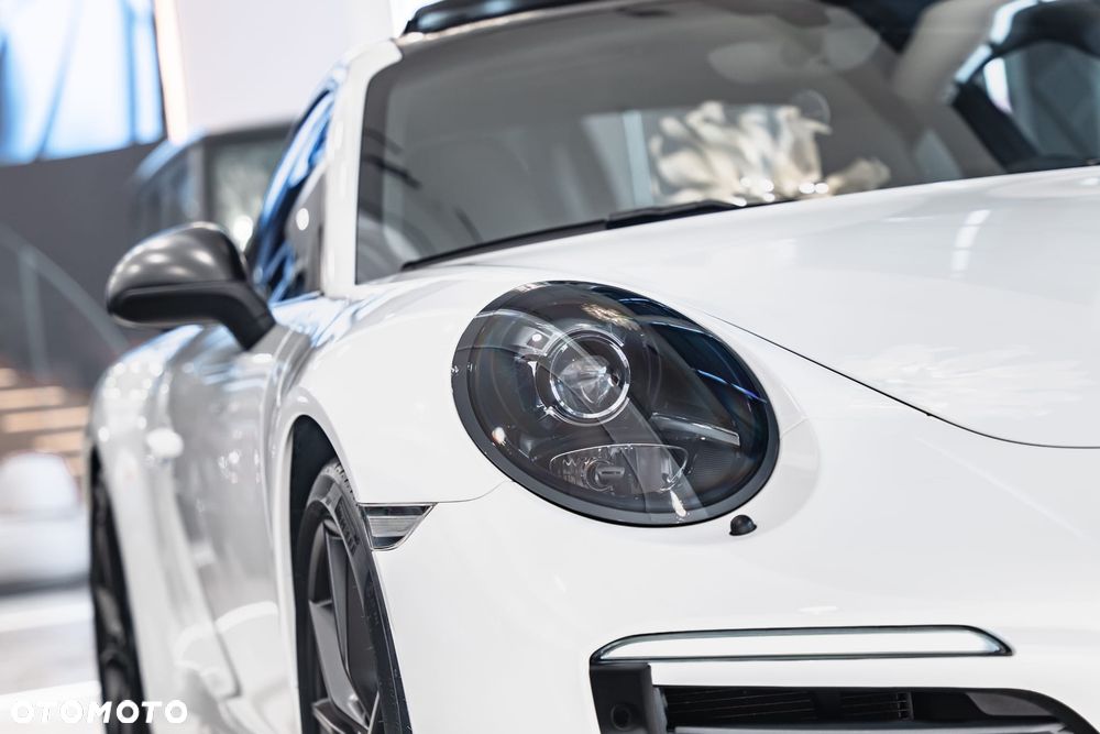 Porsche 911 Carrera S PDK - 17