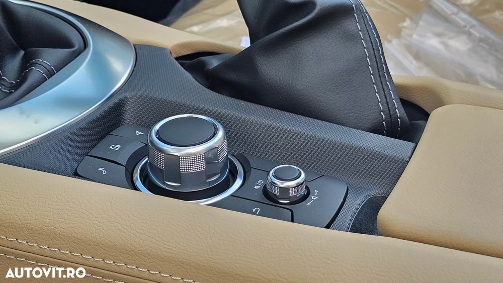 Mazda MX-5 SKYACTIV G132 Kazari - 2