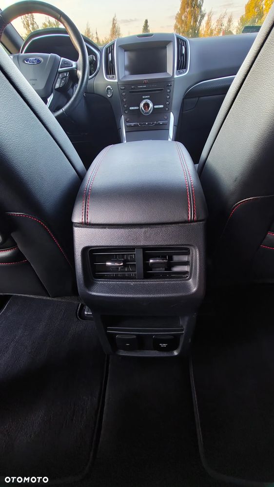 Ford S-Max 2.0 EcoBlue Twin-Turbo ST-Line - 19