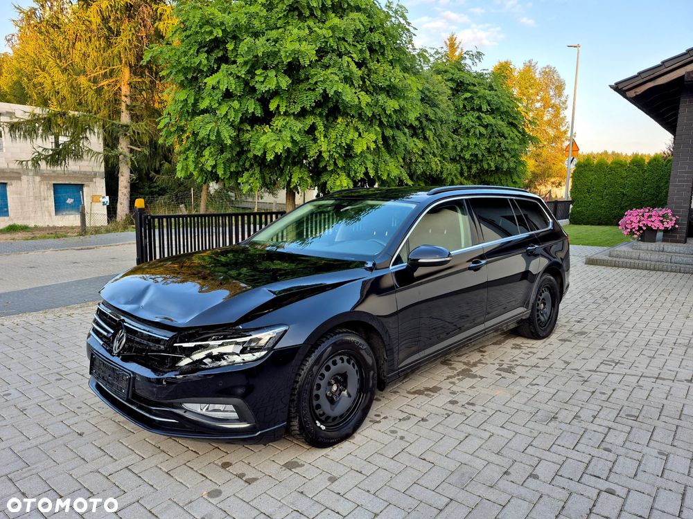 Volkswagen Passat - 13