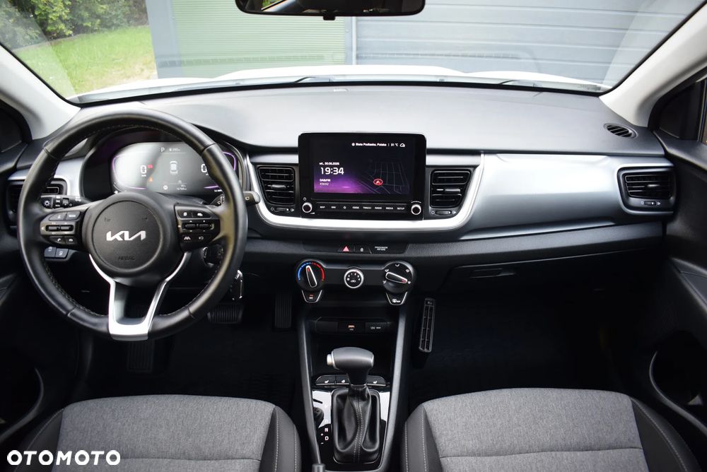 Kia Stonic - 32