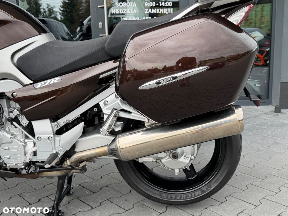 Yamaha FJR - 33
