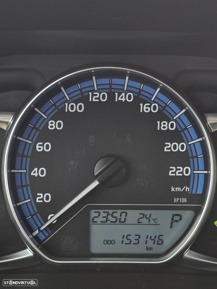 Toyota Yaris 1.5 HSD Comfort - 29