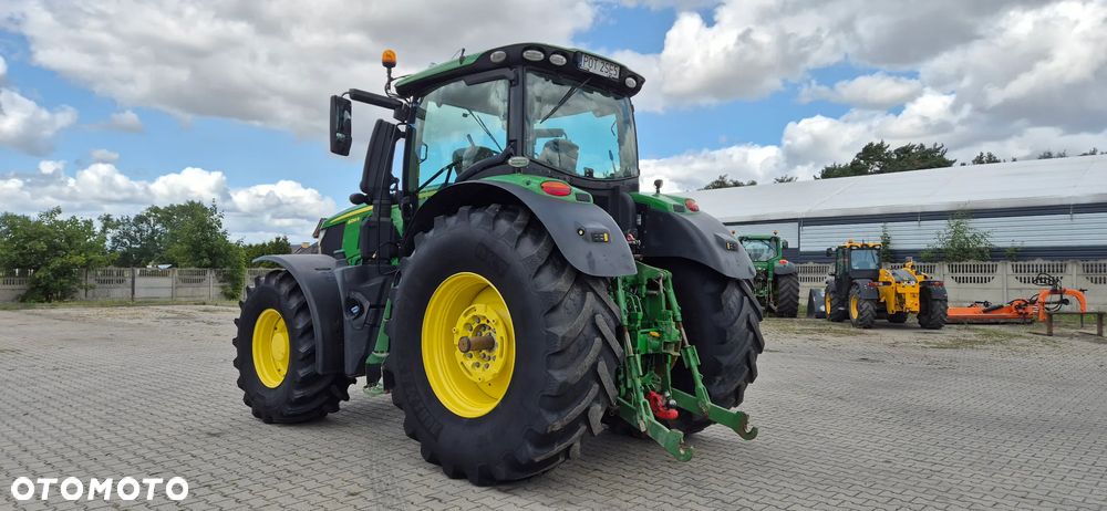 John Deere 6250R - 7