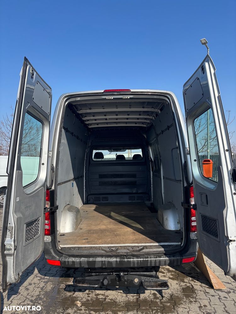 Mercedes-Benz Sprinter - 7
