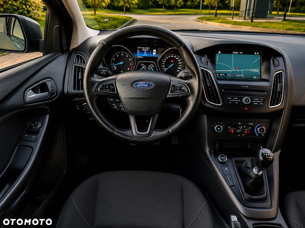Ford Focus 1.0 EcoBoost Edition Start - 28