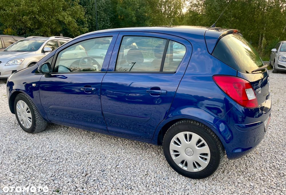 Opel Corsa 1.4 16V Enjoy - 12
