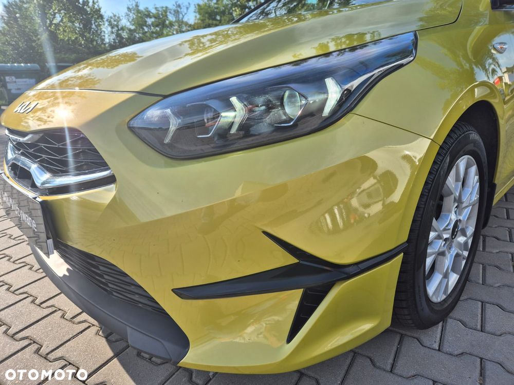 Kia Ceed 1.5 T-GDI M - 25