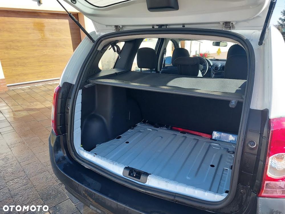 Dacia Duster 1.6 16V 4x2 Essentiel - 2