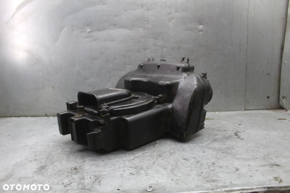 Yamaha FZR 1000 FAZER Airbox obudowa filtra powietrza króciec króćce - 1