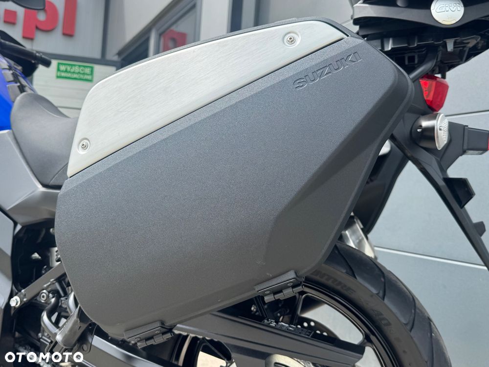 Suzuki V-STROM - 31