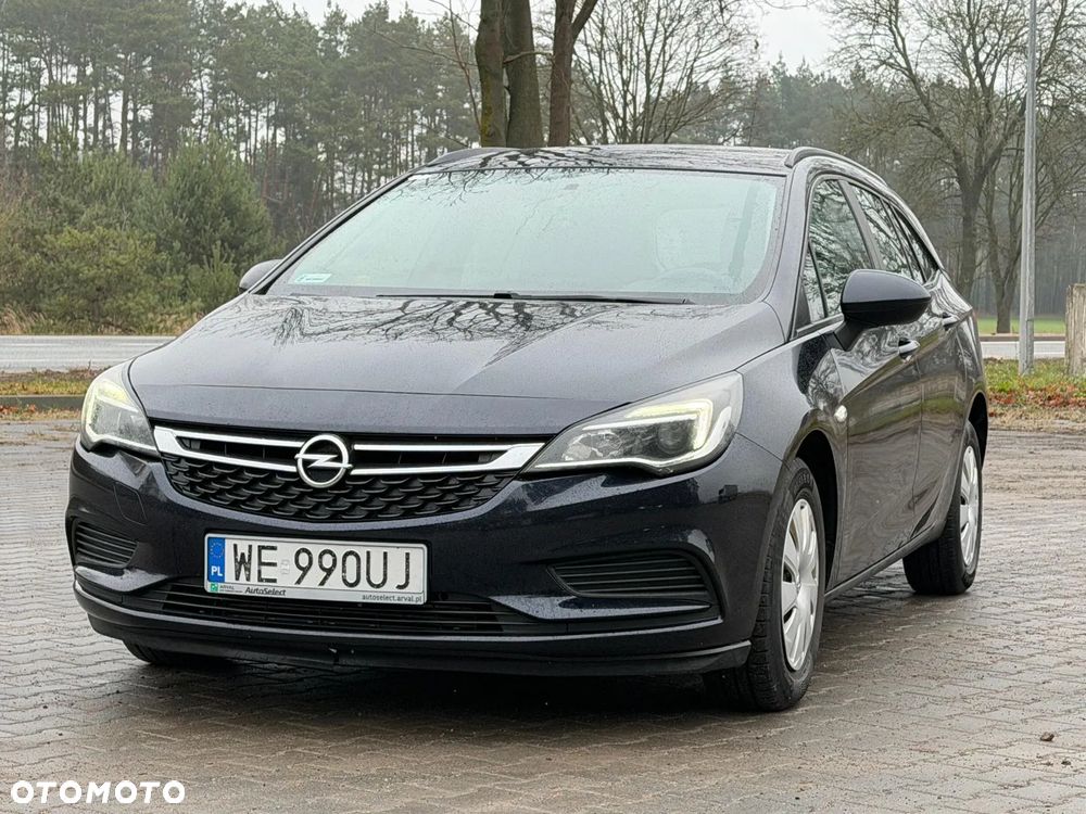 Opel Astra 1.6 CDTI Enjoy - 11
