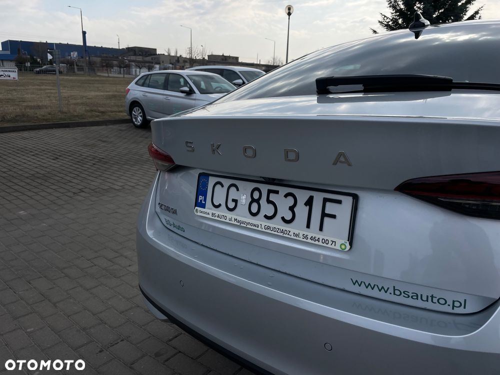 Skoda Octavia 2.0 TDI Selection DSG - 7