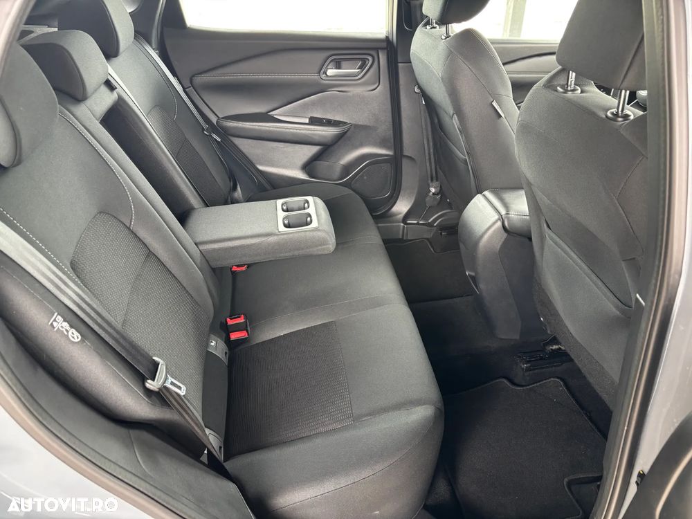 Nissan Qashqai 1.3 DIG-T MHEV Xtronic Acenta - 32