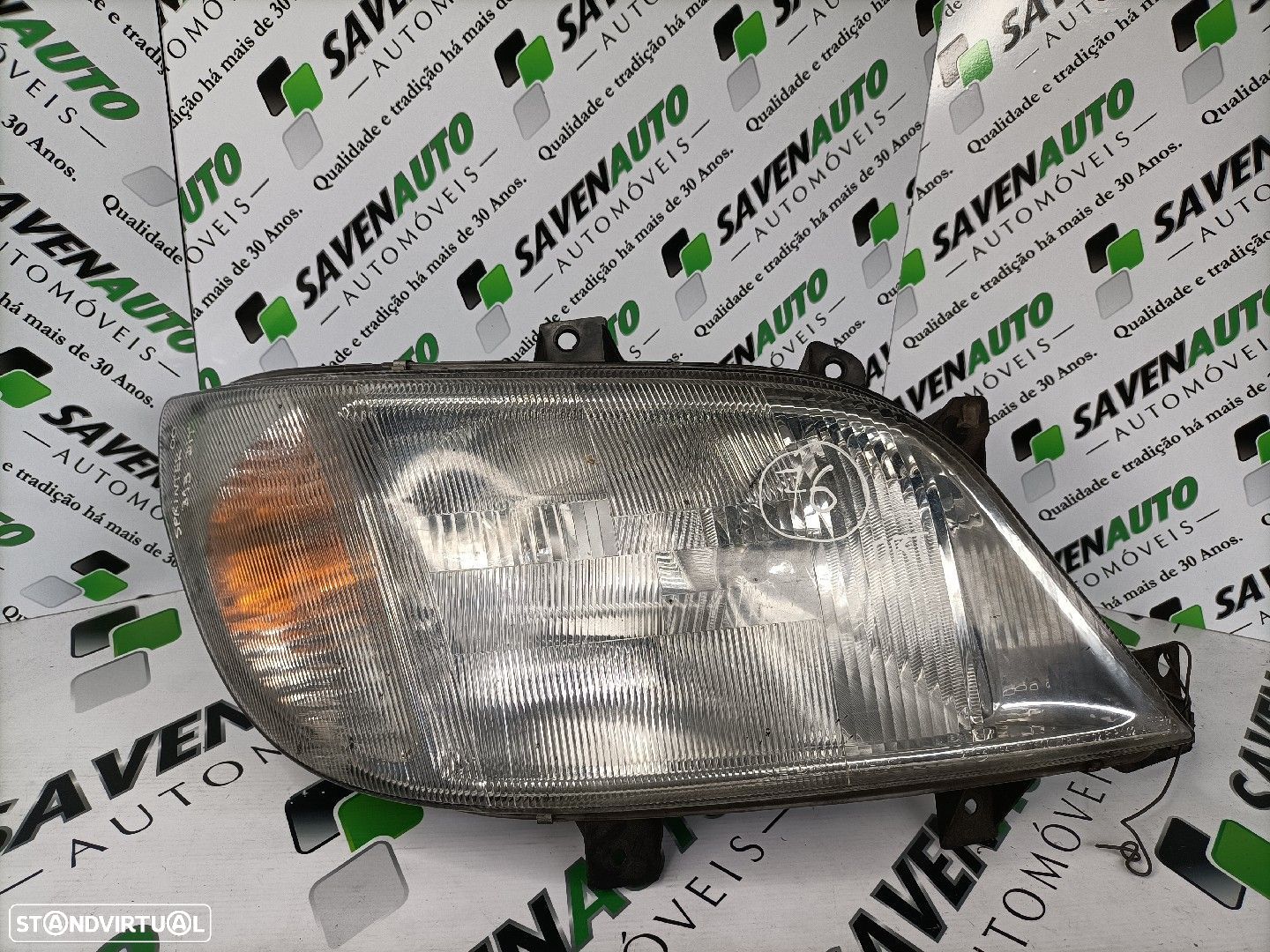 Farol Dto Mercedes-Benz Sprinter 2-T Autocarro (901, 902) - 1