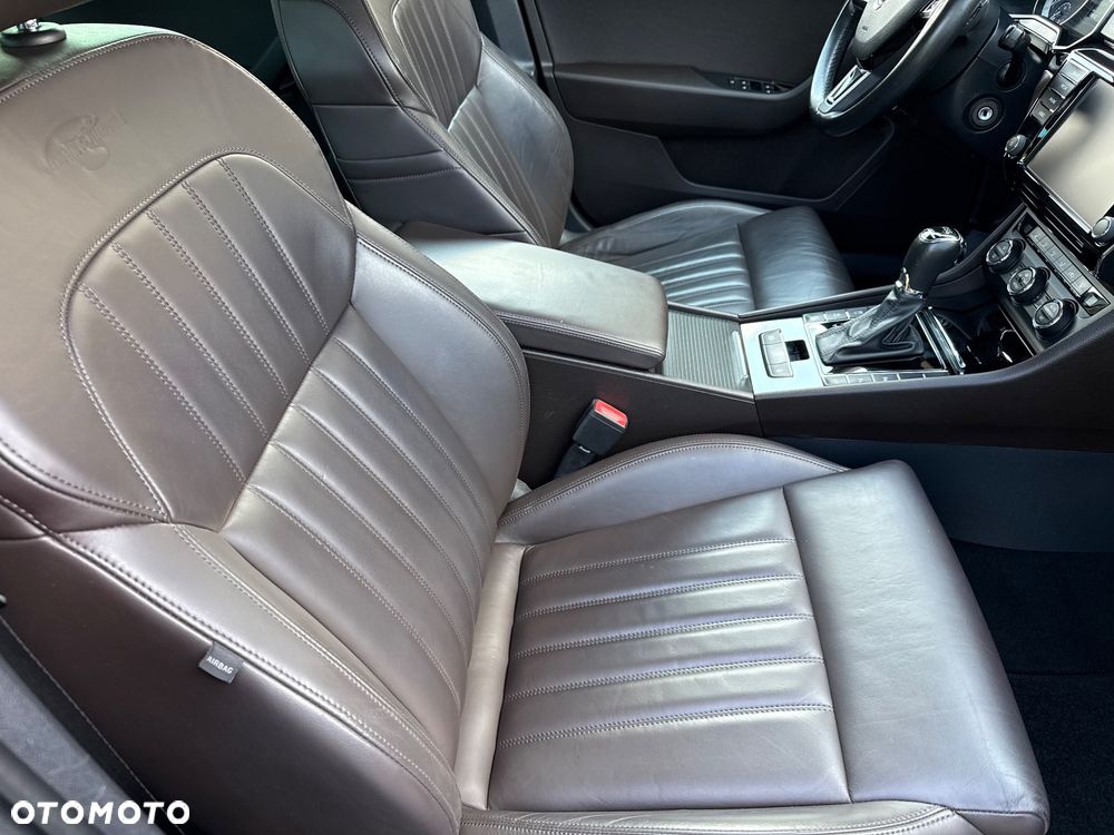 Skoda Superb 2.0 TSI 4x4 L&K DSG - 11