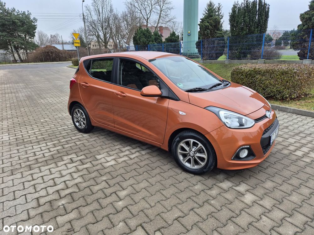 Hyundai i10 - 12