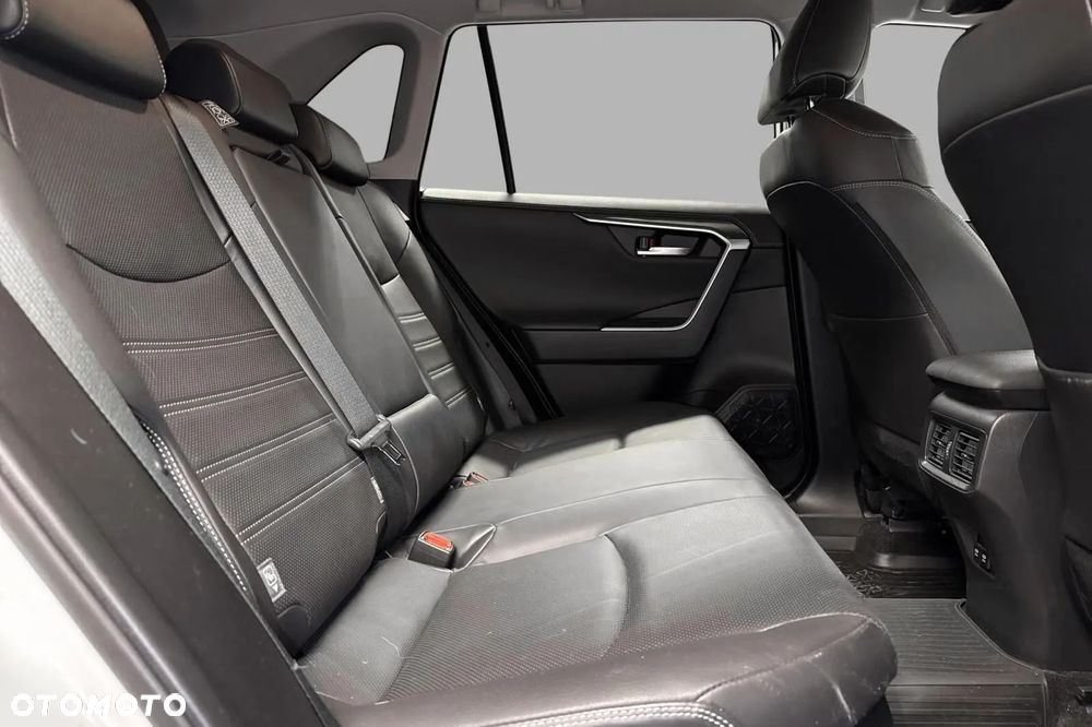 Toyota RAV4 - 15