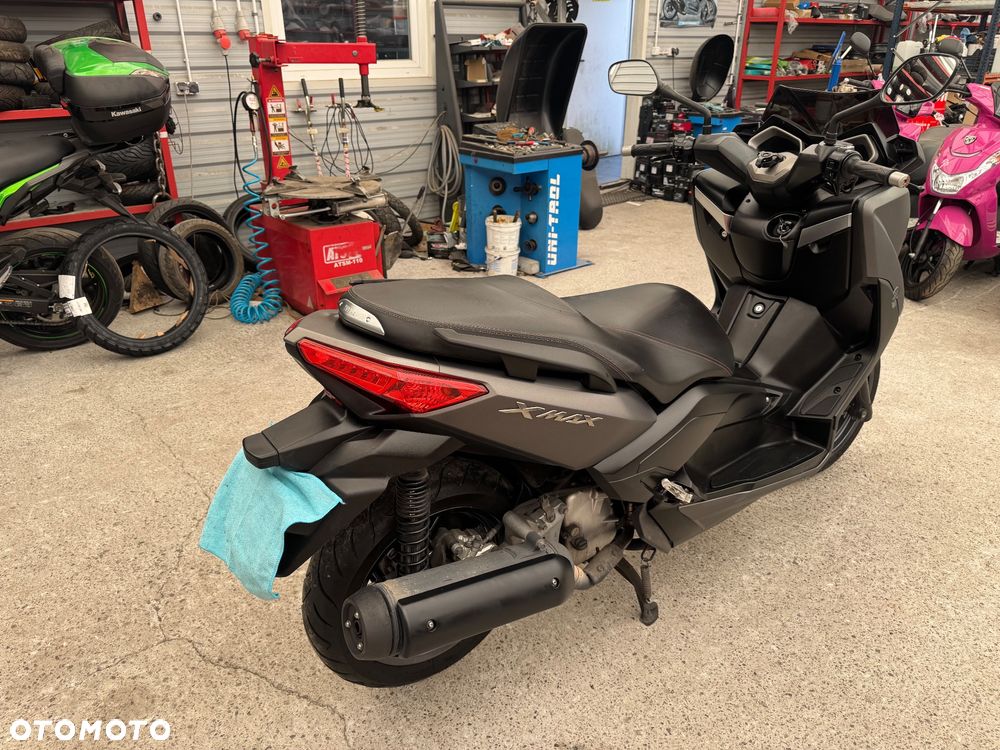 Yamaha X-max - 7