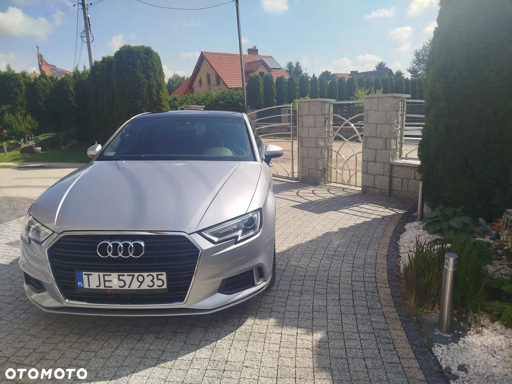 Audi A3 Limousine - 1