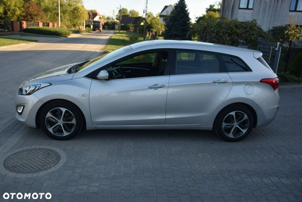 Hyundai i30 1.4 BlueDrive Comfort - 9